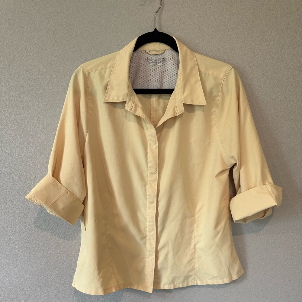 Royal Robbins Expedition snap front 3/4 sleeve shirt with hidden zipper pocket
